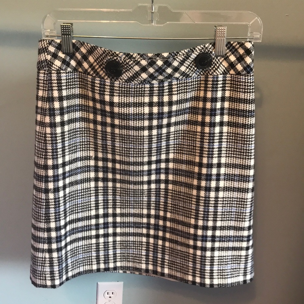 Ann Taylor skirt! 2 petite!